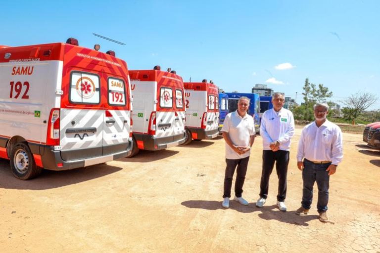 PBH recebe quatro novas ambulâncias para renovar a frota do SAMU-BH
