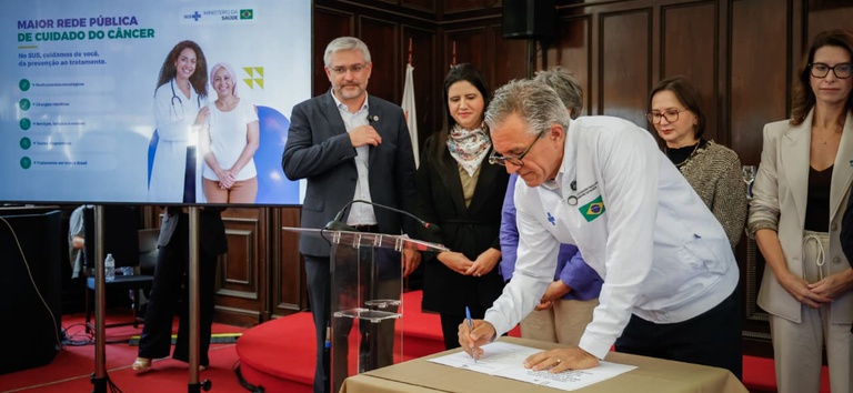 SUS passa a oferecer nove novos medicamentos para tratamento de câncer