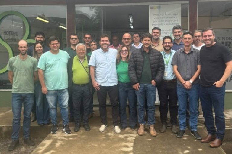 Piscicultura ornamental da Zona da Mata articula ações para fortalecer cadeia produtiva