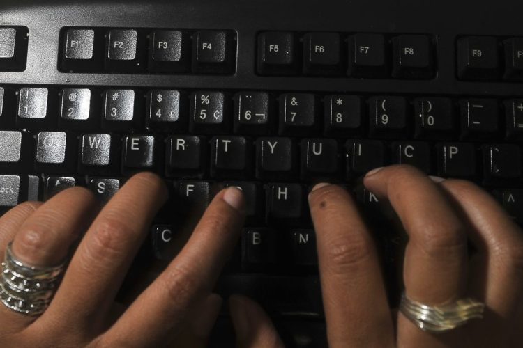 Pesquisa aponta que 81% dos consumidores preferem comprar online