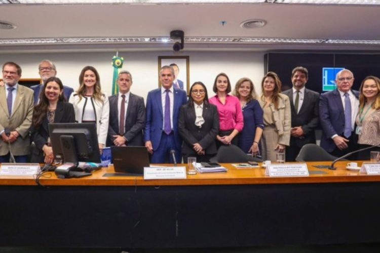 Sigma Lithium anuncia expansão da produção de lítio em seminário no Congresso Nacional