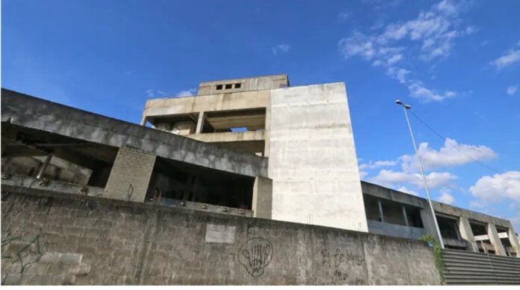 Estado não retomará obras do Hospital