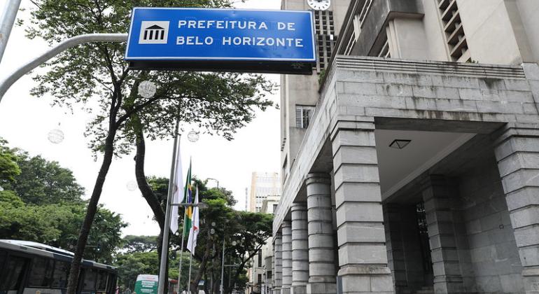 PBH reduz tempo de abertura de empresas para apenas 9 horas