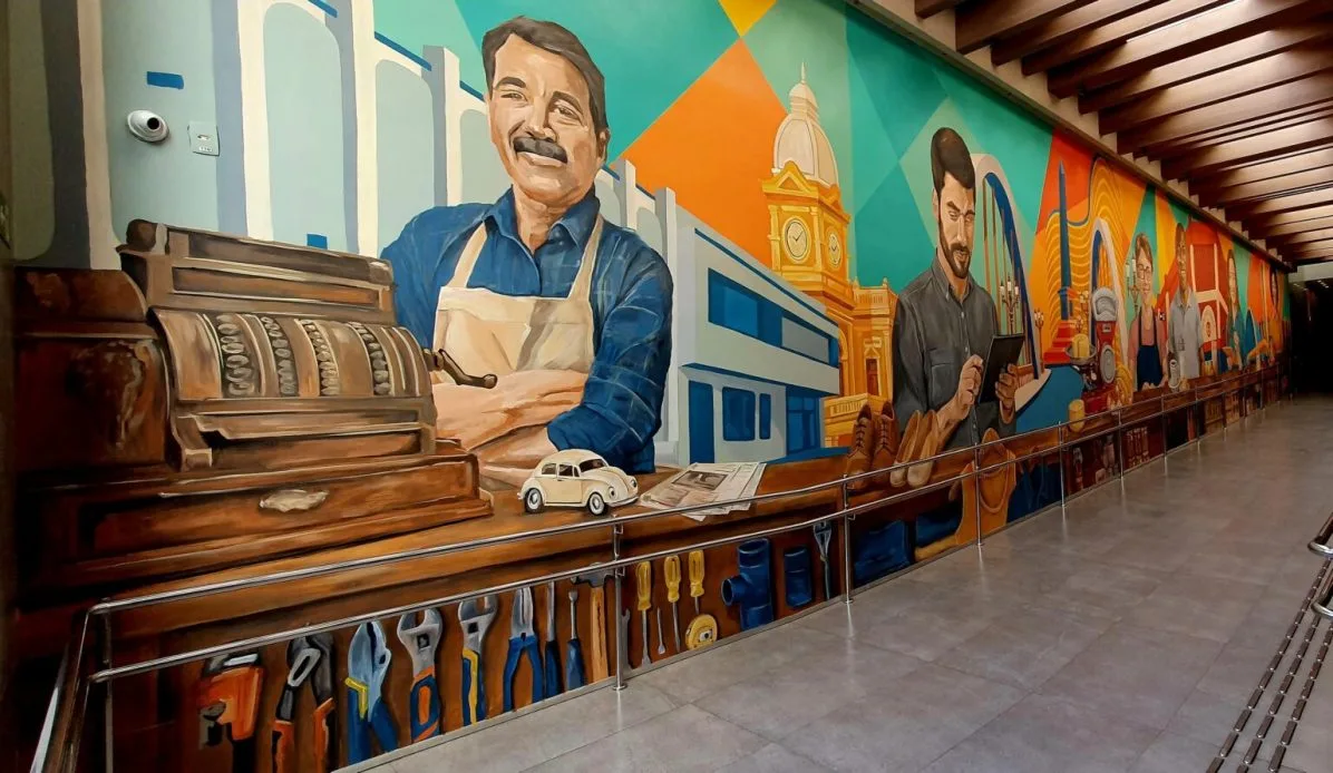 Belo Horizonte ganha painel que homenageia comércio e cultura