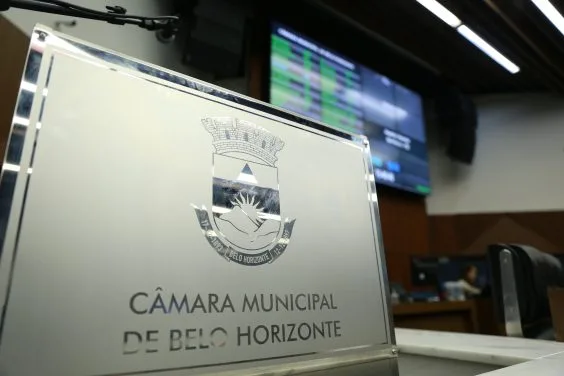 LDO 2026 avança com 168 emendas aprovadas na Câmara de BH