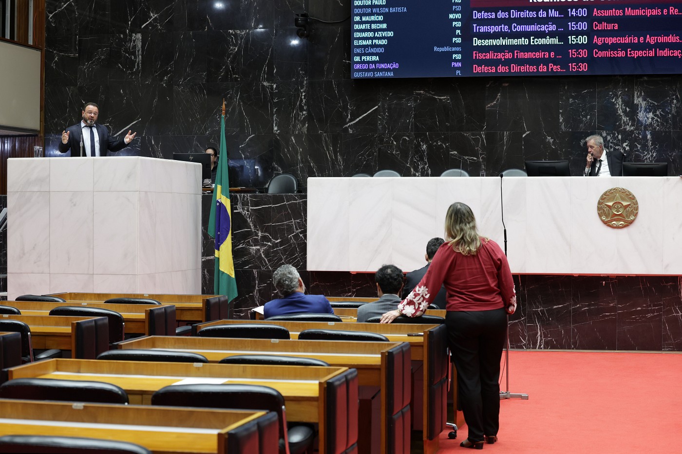 Deputados criticam pré-candidatura de Zema à Presidência