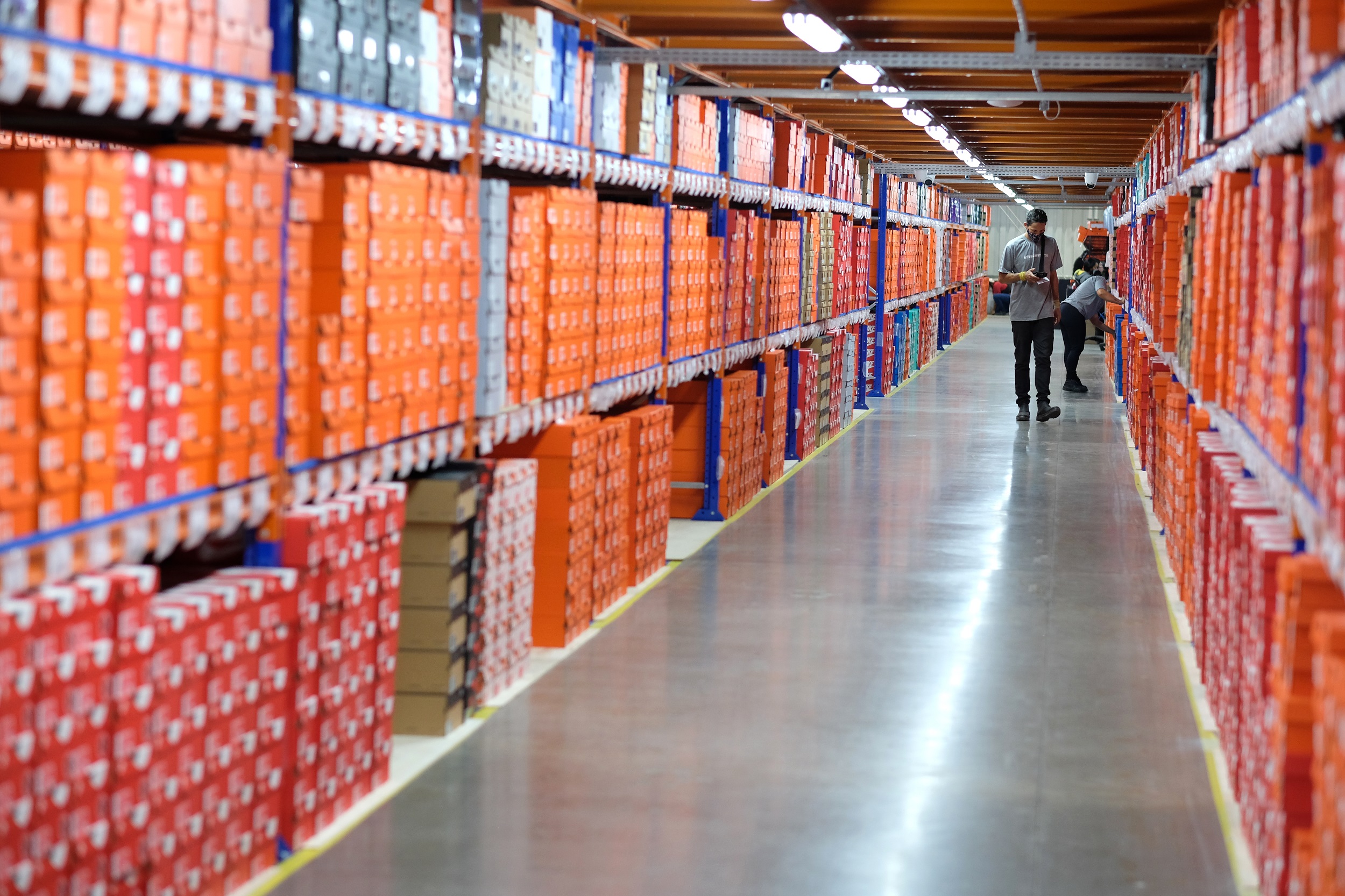 Minas lança guia para exportação em marketplaces globais