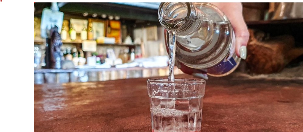 Nova lei desburocratiza produção de cachaça em Minas Gerais