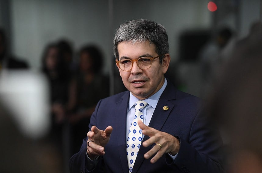 Votação da LDO 2025 é adiada na Comissão Mista de Orçamento