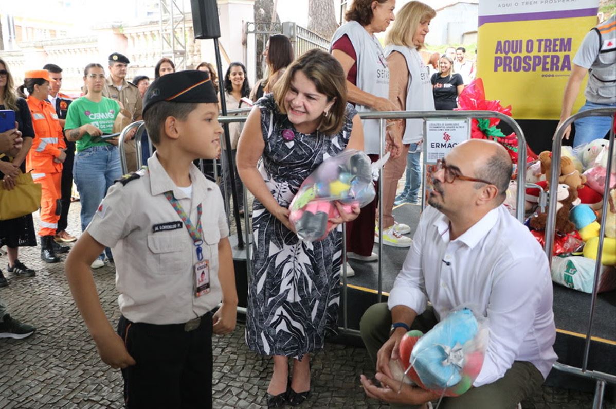 Servas e Cemig celebram Natal Solidário