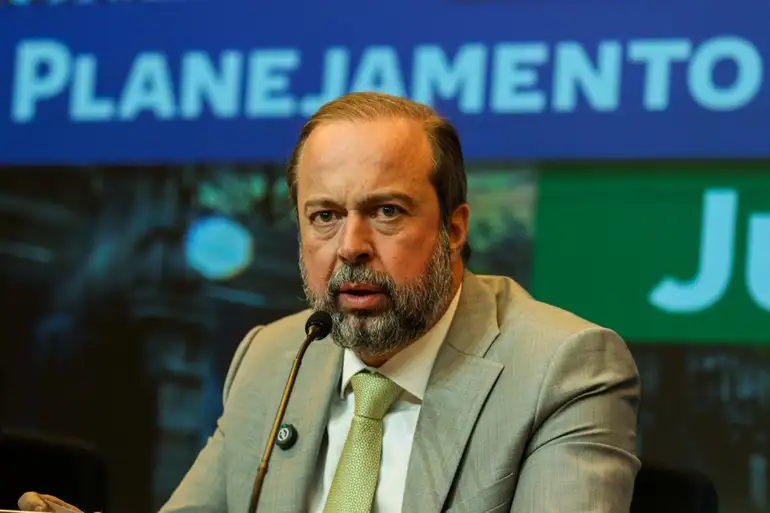 Ipatinga recebe ministro Alexandre Silveira para conectar indústria local a compradores do setor naval