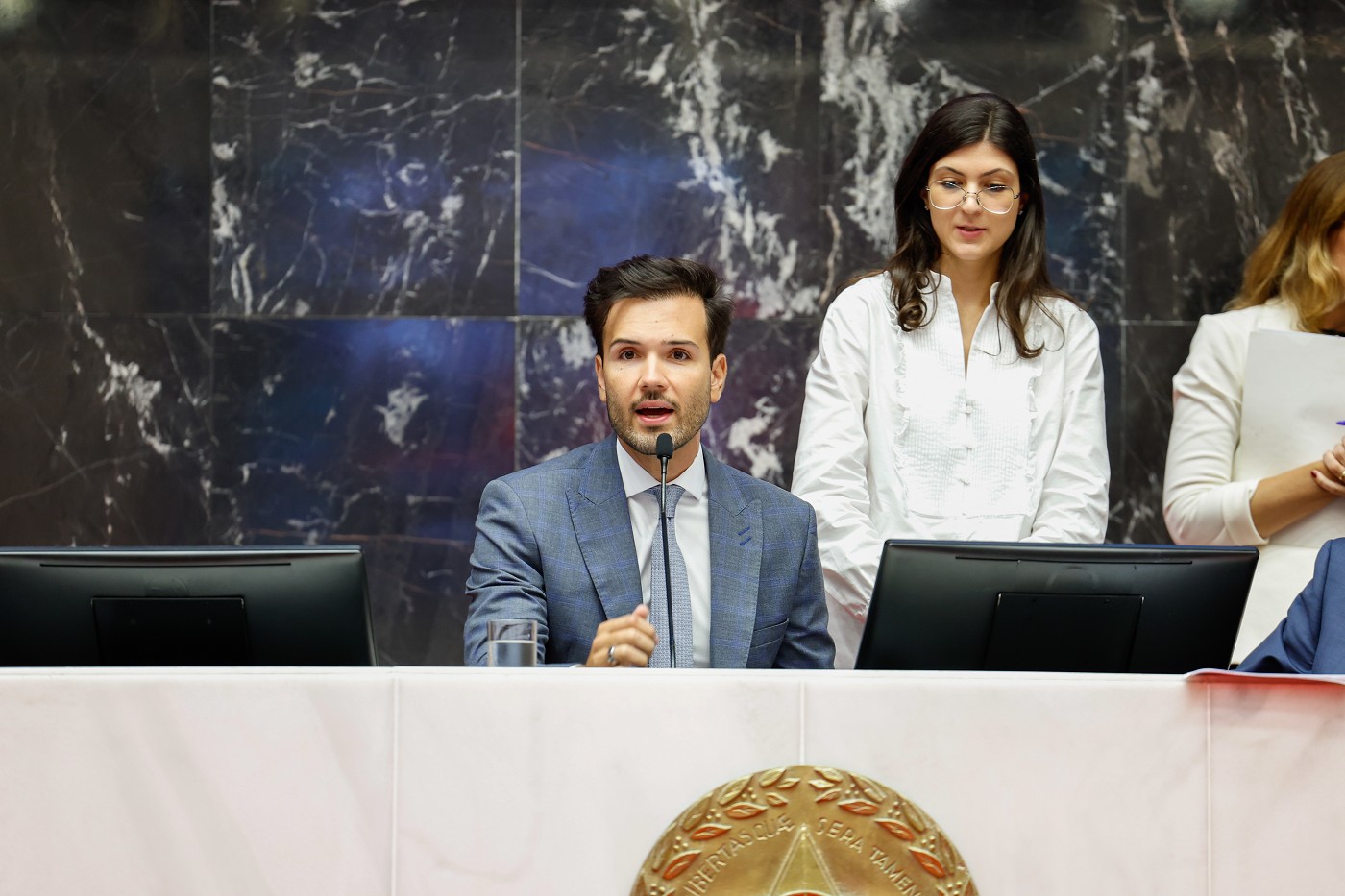 Presidente da ALMG, Tadeu Leite, protocola candidatura ao TCE-MG
