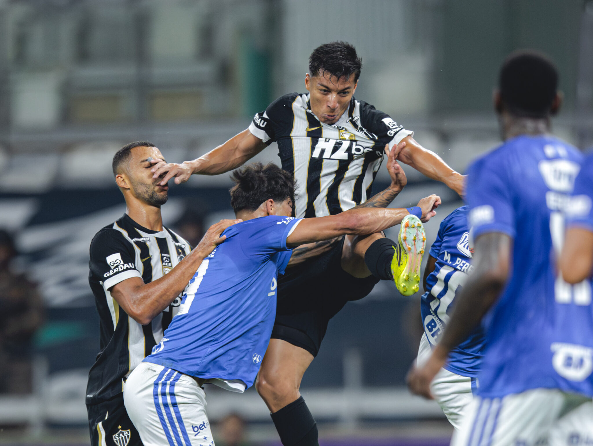 Cruzeiro vence o Galo e é o campeão mineiro de 2026