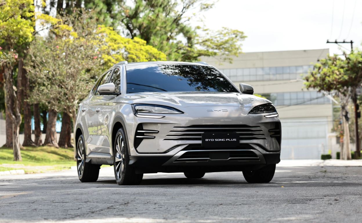 BYD Song Plus 2027 evolui com mais potência e autonomia