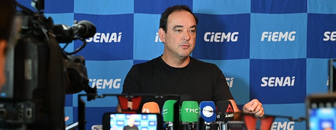 Flávio Roscoe se filia ao PL