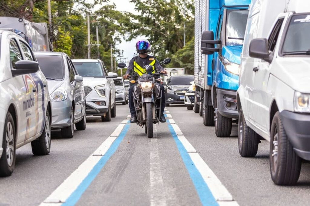 faixa de motoqueiros em bh 1 1024x681 1