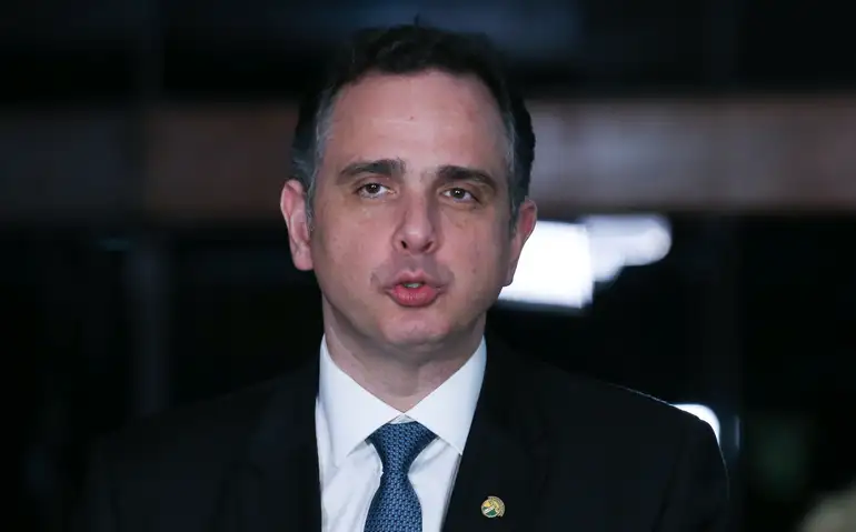 Rodrigo Pacheco confirma que não disputará governo de Minas