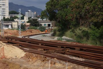 Vereadores cobram informações sobre impactos da Linha 2 do metrô