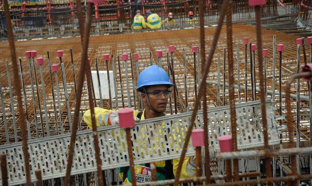 Produção industrial mineira mostra crescimento em maio
