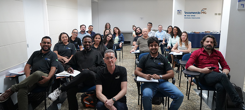 Workshop da Fecomércio MG orienta empresários sobre importações da China