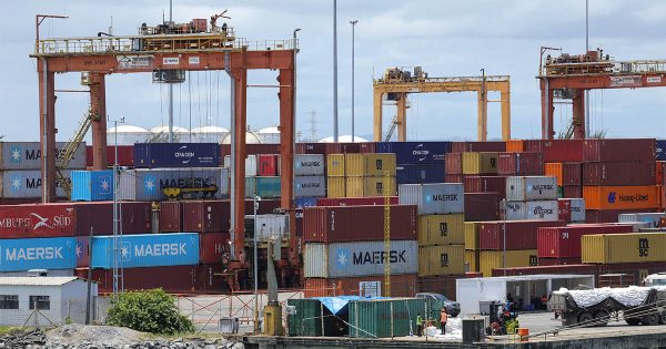 FIEMG critica fim da taxação de importados