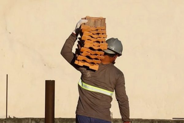 Construção civil em Minas perde ritmo